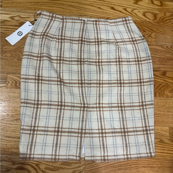 NEW Women’s Wool Plaid Flannel Skirt Sz M - Picture 7 of 8